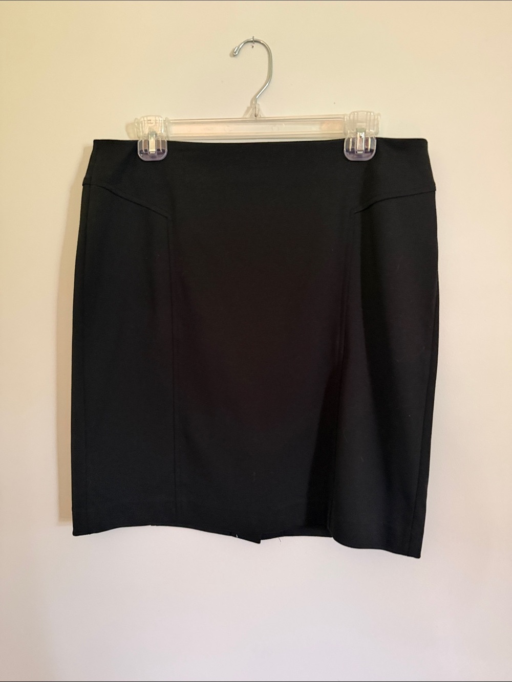 Loft short black skirt sz 10